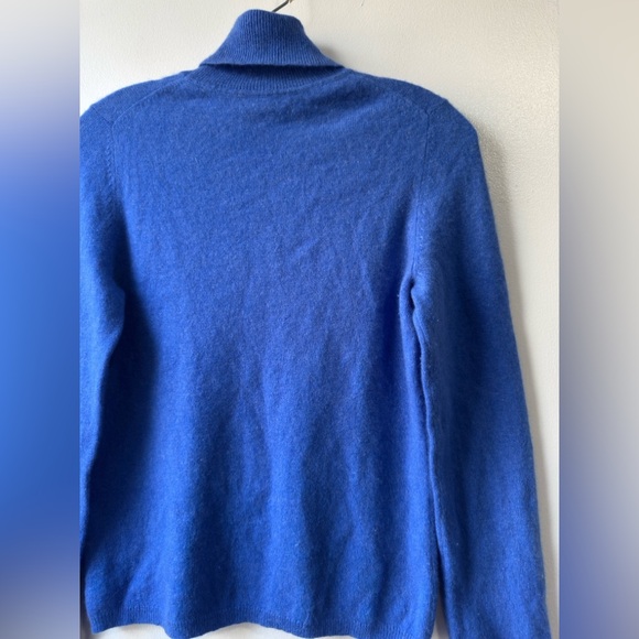 Charter Club Royal Blue Cashmere Sweater - Picture 5 of 14